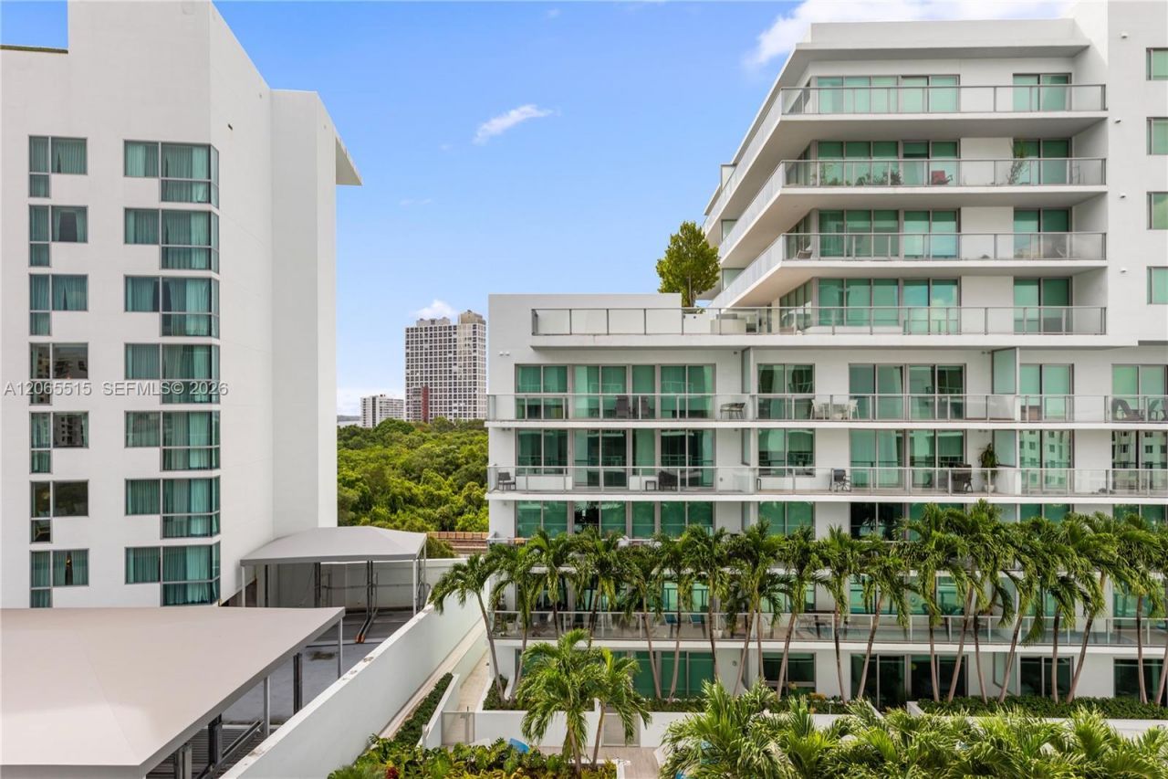 1611 SW 2nd Avenue, Unit 708, Miami, FL 33129 Photo