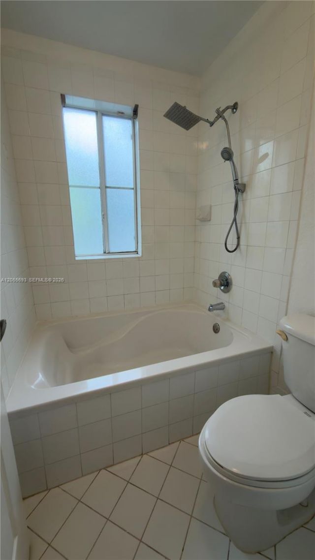 8986 W Flagler St, Unit 6, Miami, FL 33174 Photo
