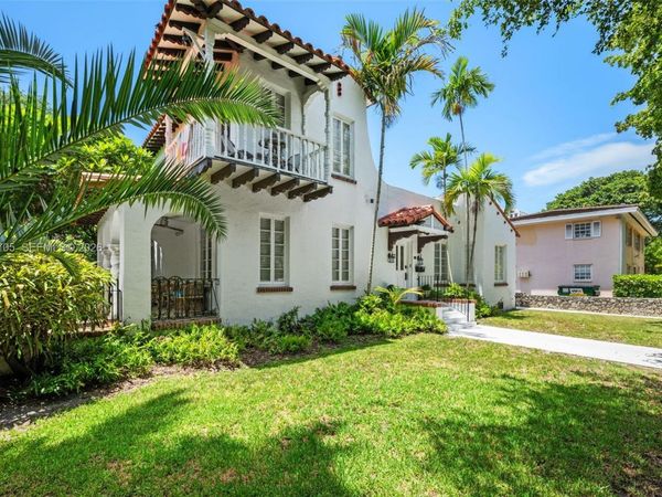 36 Phoenetia Ave , Coral Gables, FL 33134
