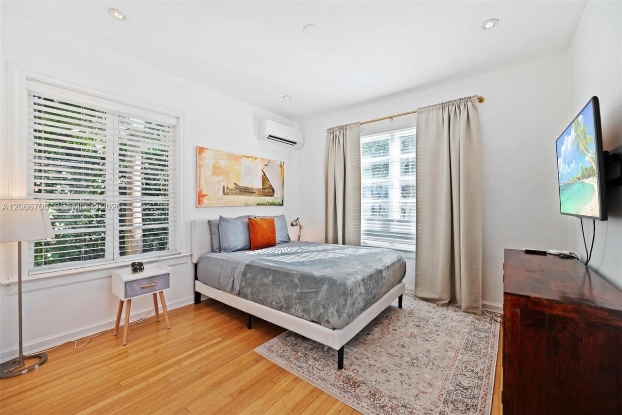 36 Phoenetia Ave , Coral Gables, FL 33134 Photo