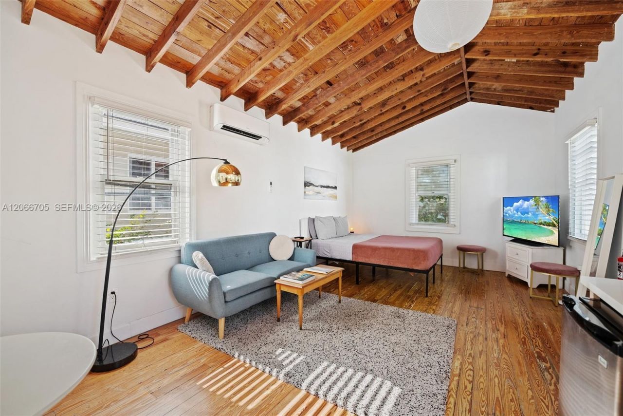 36 Phoenetia Ave , Coral Gables, FL 33134 Photo