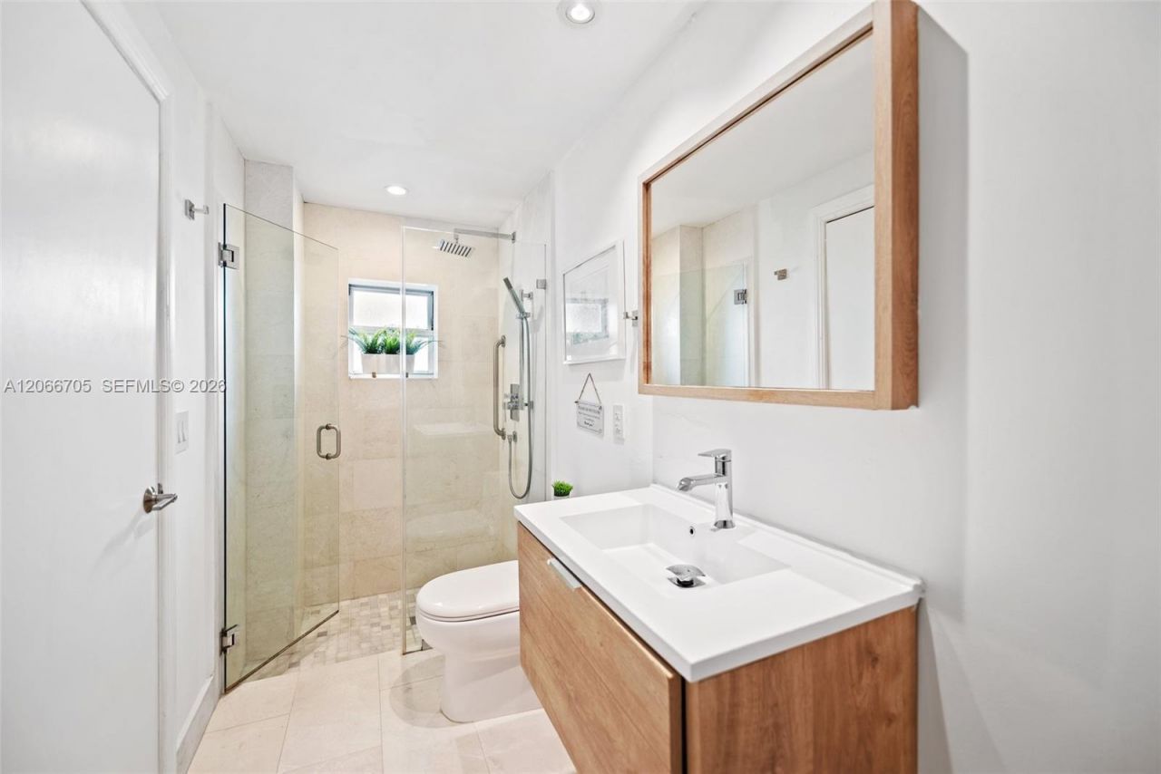 36 Phoenetia Ave , Coral Gables, FL 33134 Photo