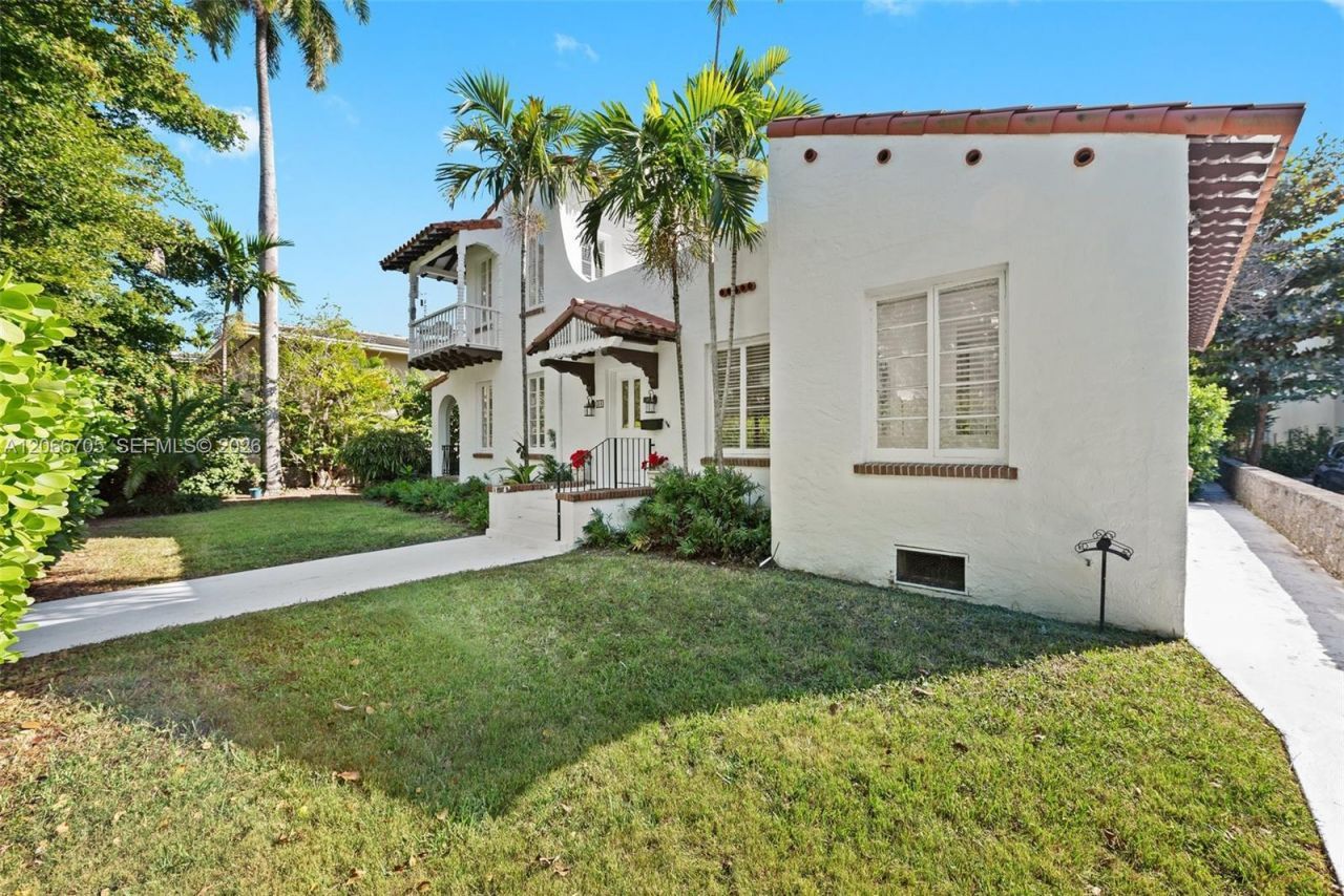 36 Phoenetia Ave , Coral Gables, FL 33134 Photo