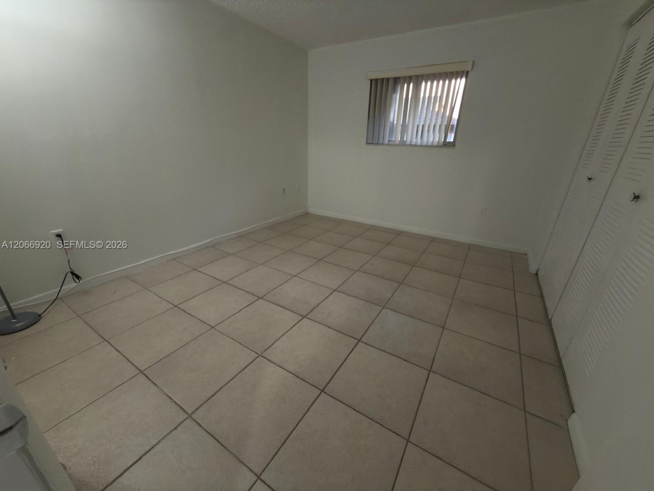 560 NW 82nd Pl, Unit 305, Miami, FL 33126 Photo