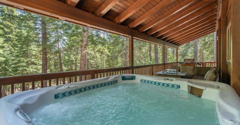 13666 Pathway Avenue , Truckee, CA 96161 Photo