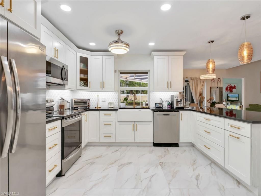 1256 Naples Lake Dr , Naples, FL 34104 Photo