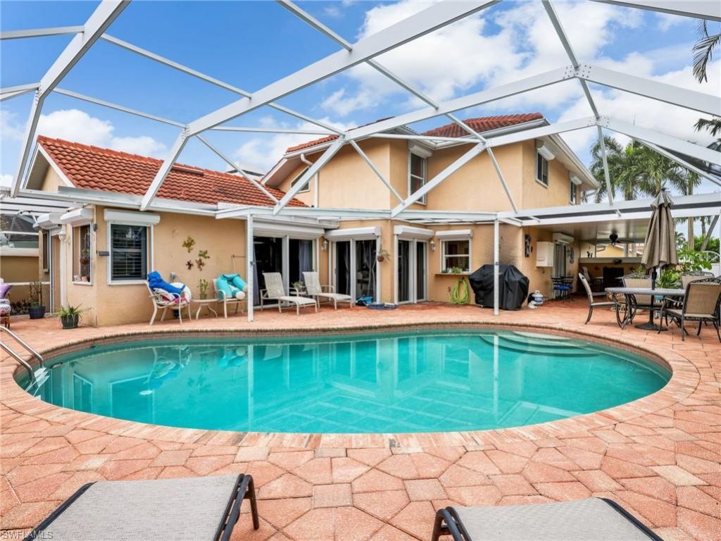 1256 Naples Lake Dr , Naples, FL 34104 Photo