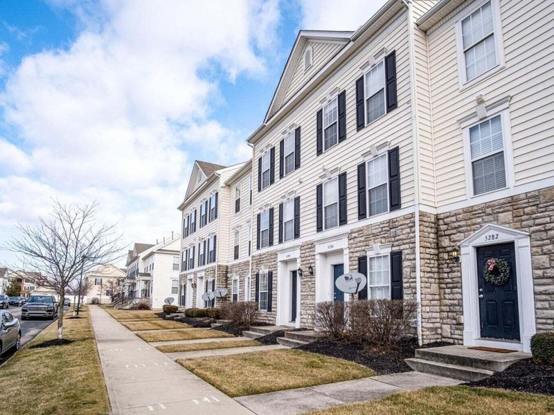 5286 Royal Arch Casca Drive , Unit 26, Dublin, OH 43016 Photo 1