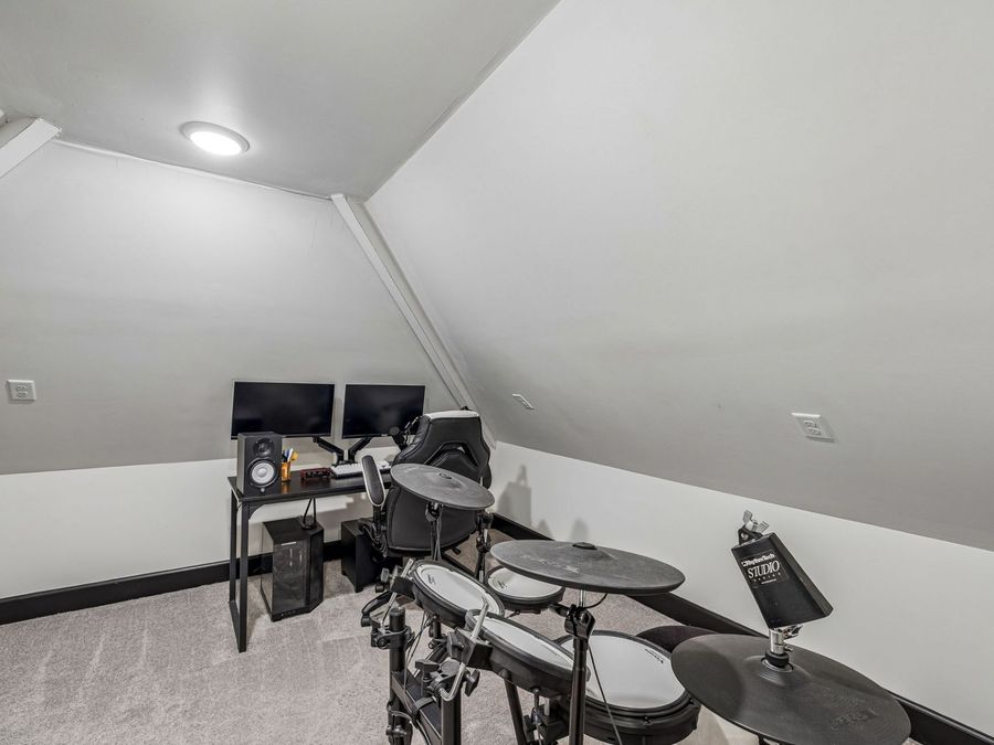 Property Image 71