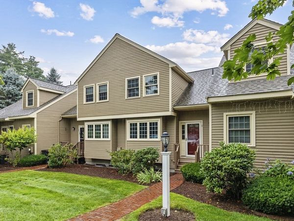 11 Rosewood Ln, Unit 11, Hopkinton, MA 01748