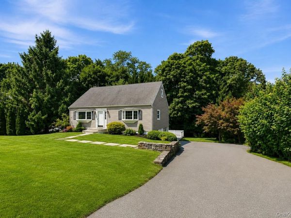 2723 Windmill Drive, Yorktown Heights, NY 10598