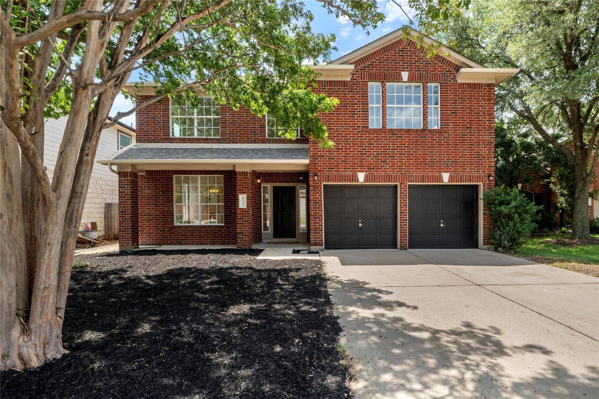 6033 Almelo Dr, Round Rock, TX 78681 Main Photo