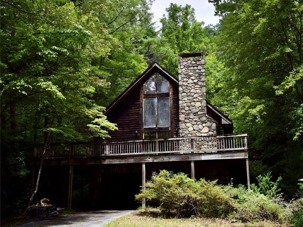 173 Mountain Haven Lane, Zirconia, NC 28790