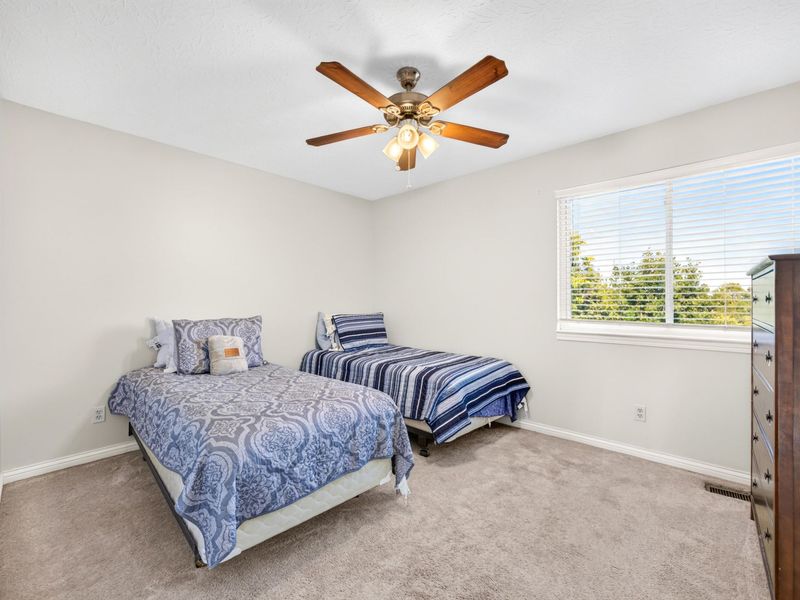 165 Ambassador Drive, Dry Ridge, KY 41035 Photo 15