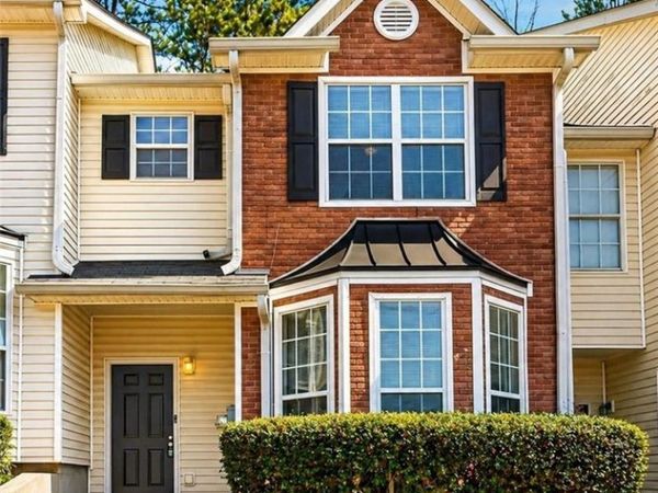 7614 Creekside Lane , Riverdale, GA 30296