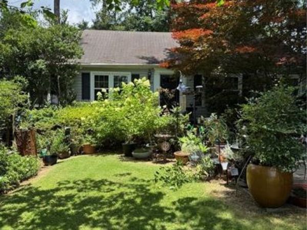 1154 Kingsley Circle NE, Brookhaven, GA 30324