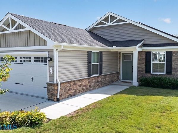 96 Pleasants Lane, Kilmarnock, VA 22482