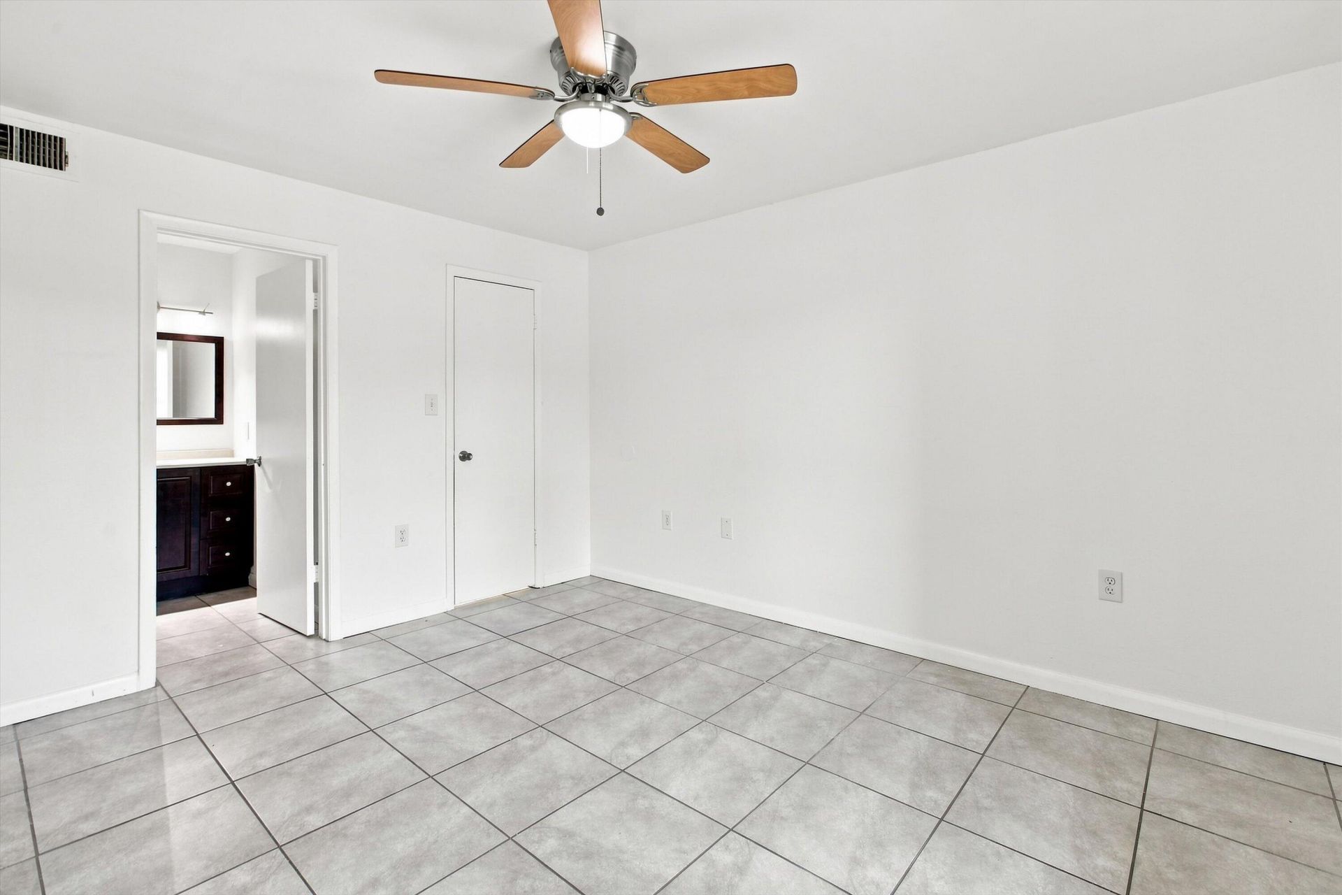 10581 SW 155th Court, Unit 1215, Miami, FL 33196 Photo