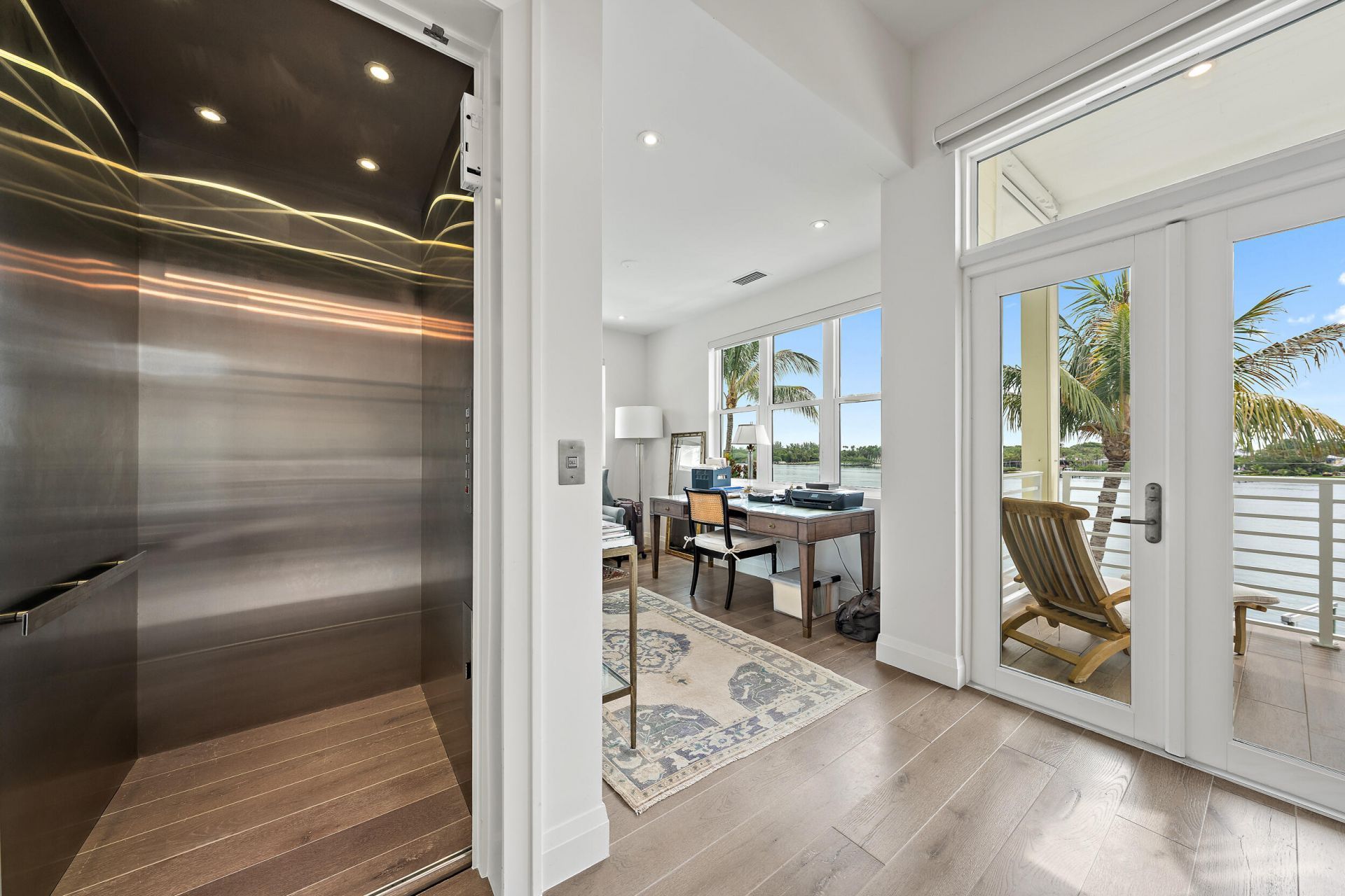 17845 SE Federal Highway, Jupiter, FL 33469 Photo