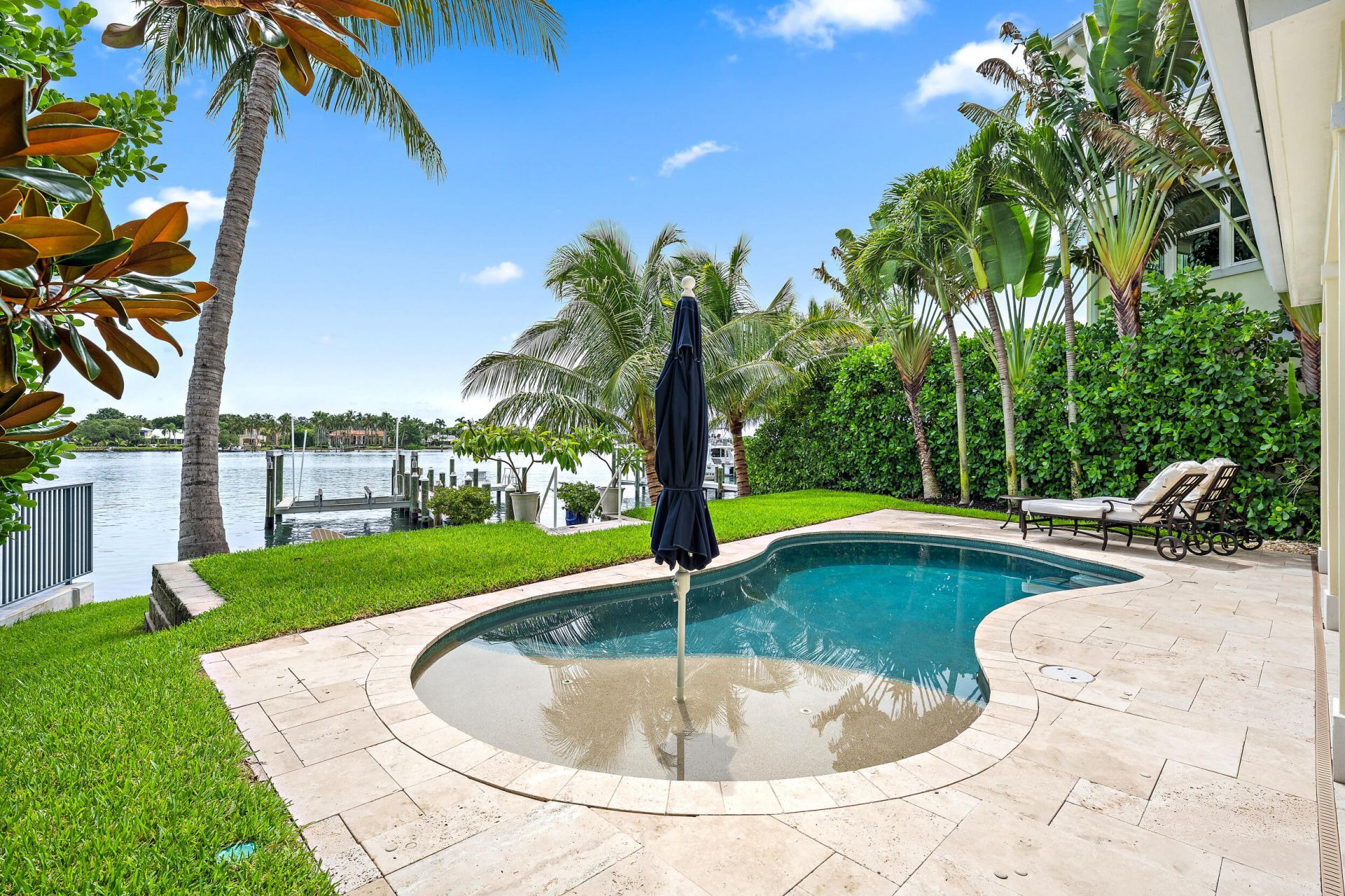 17845 SE Federal Highway, Jupiter, FL 33469 Photo