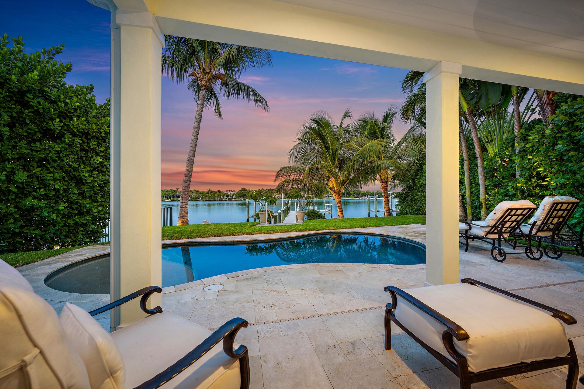 17845 SE Federal Highway, Jupiter, FL 33469 Photo