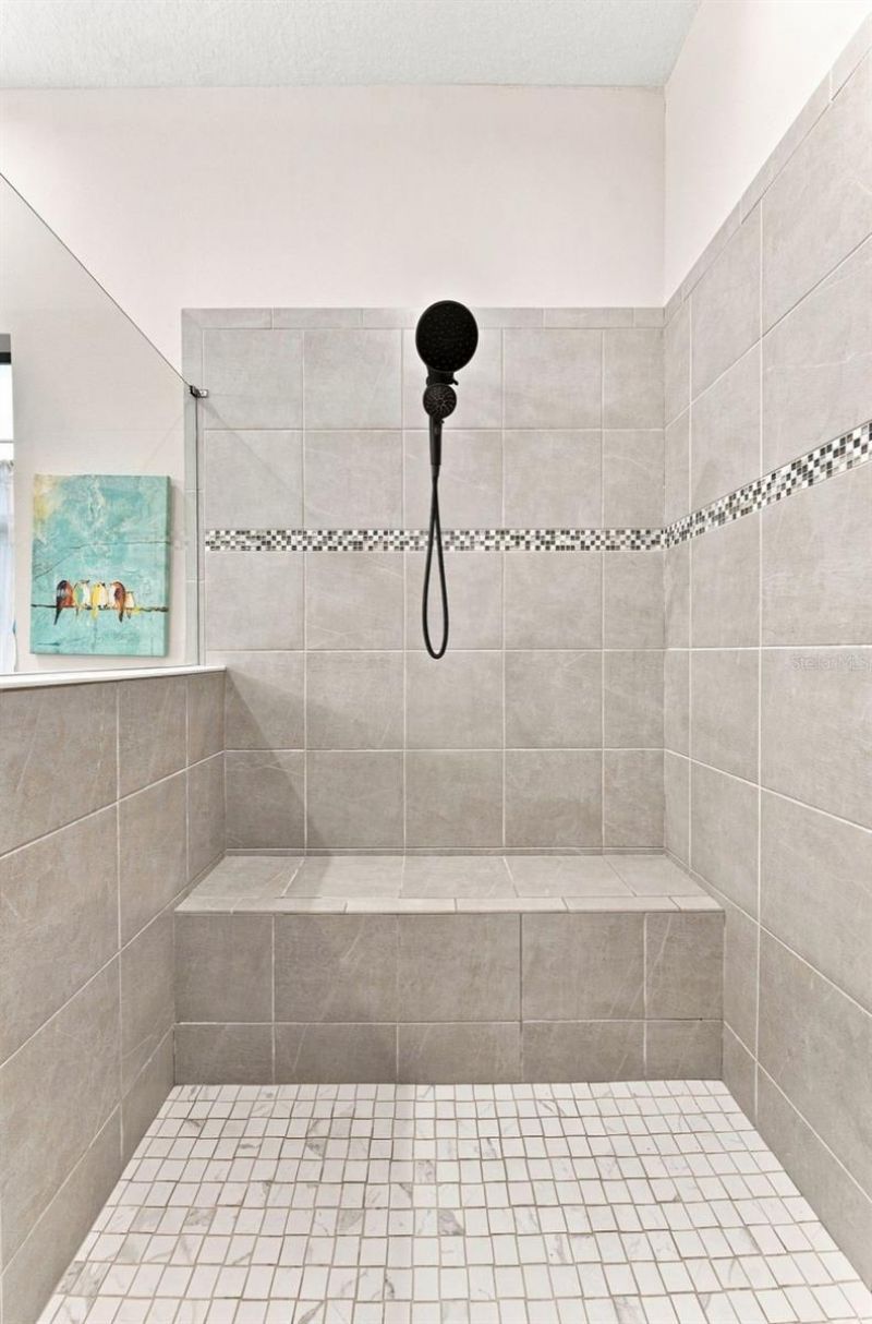 10370 Meadowrun Drive, Lithia, FL 33547 Photo
