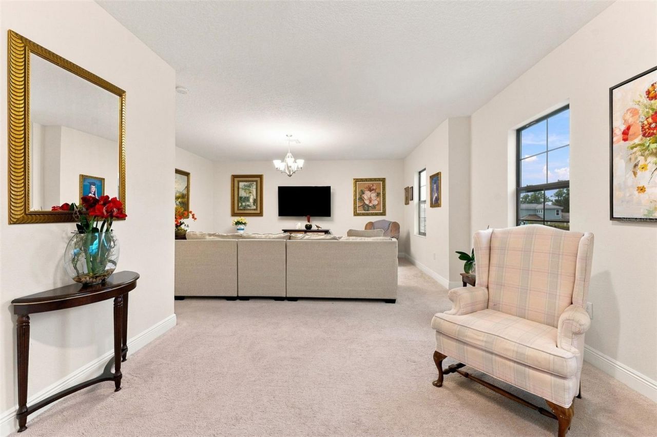 10370 Meadowrun Drive, Lithia, FL 33547 Photo