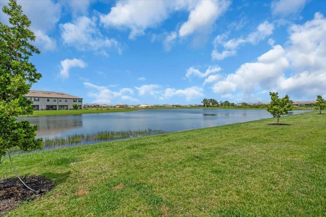 15131 Sunny Day Drive, Lakewood Ranch, FL 34211 Photo