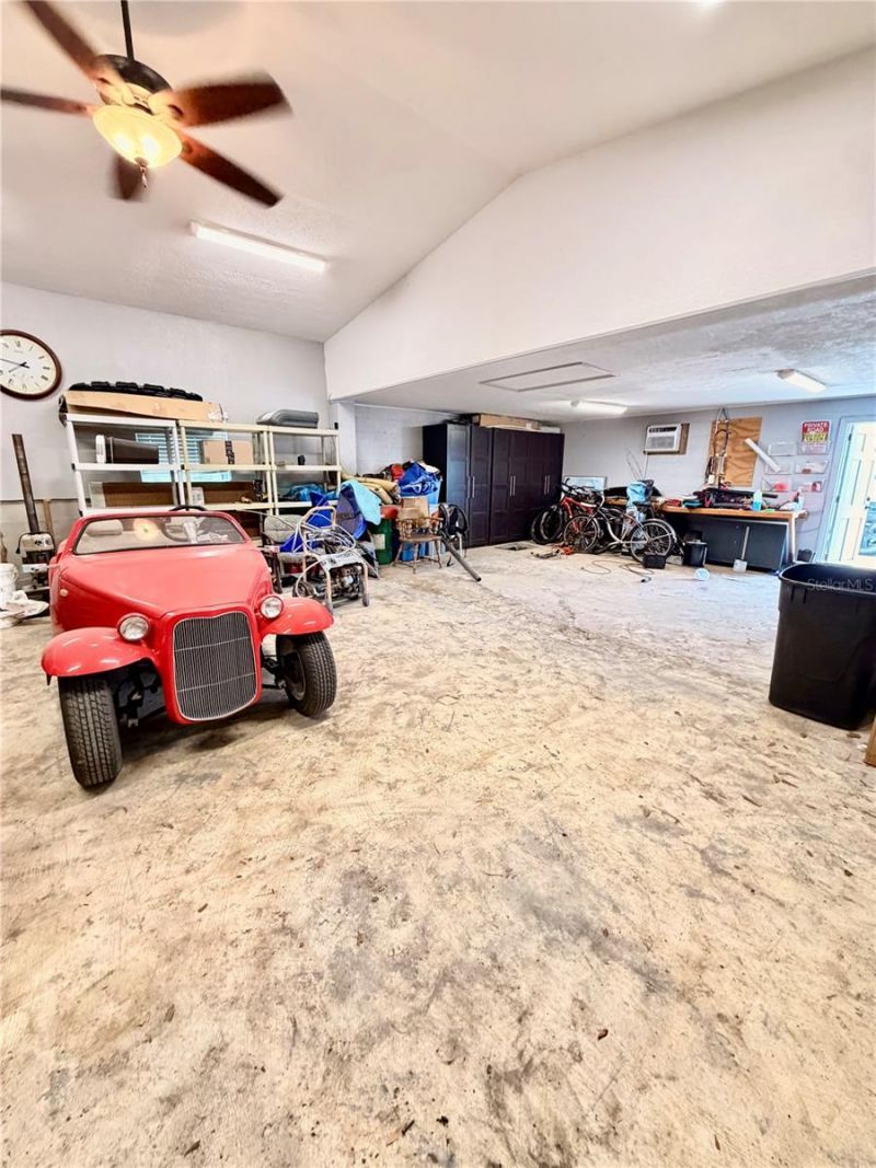 1322 N Pinellas Avenue, Tarpon Springs, FL 34689 Photo