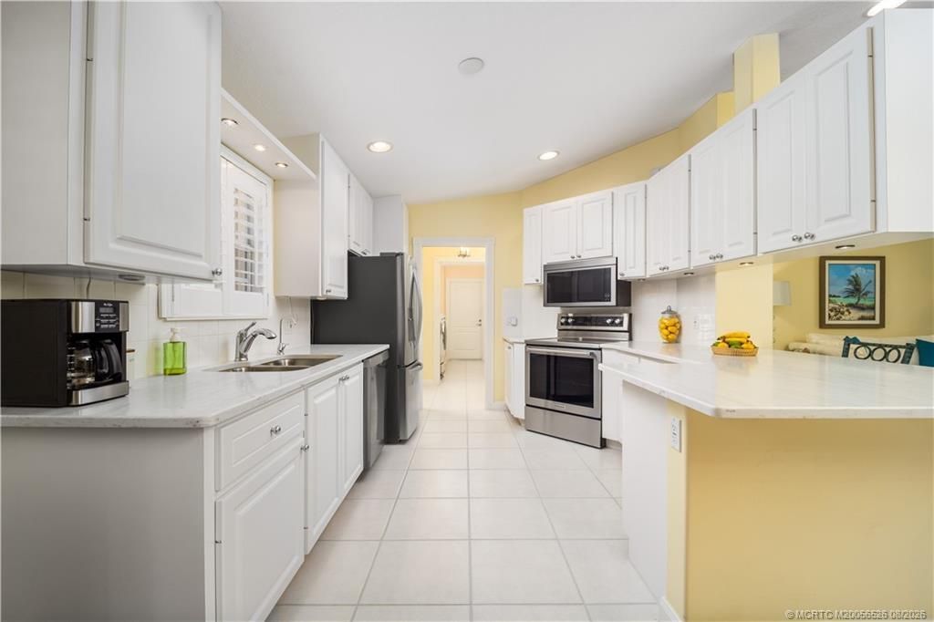 9043 SE Hawks Nest Court, Hobe Sound, FL 33455 Photo