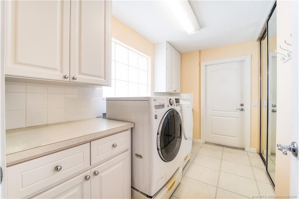 9043 SE Hawks Nest Court, Hobe Sound, FL 33455 Photo