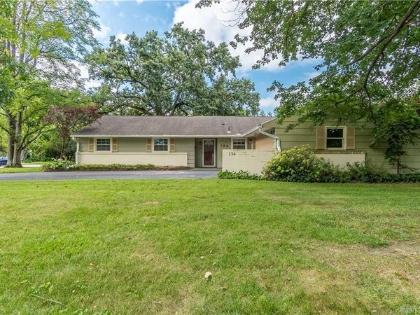 134 Bristol Drive, Centerville, OH 45458
