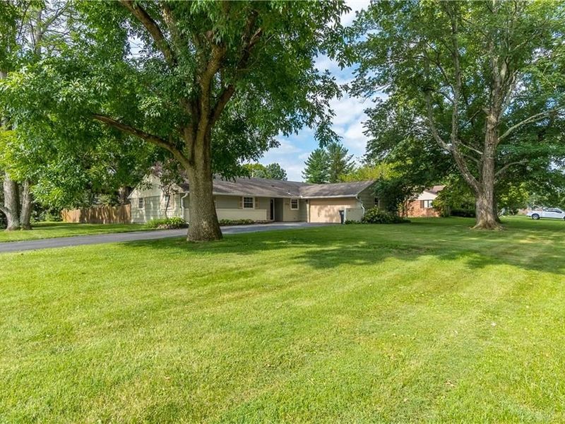 134 Bristol Drive, Centerville, OH 45458 Photo 3