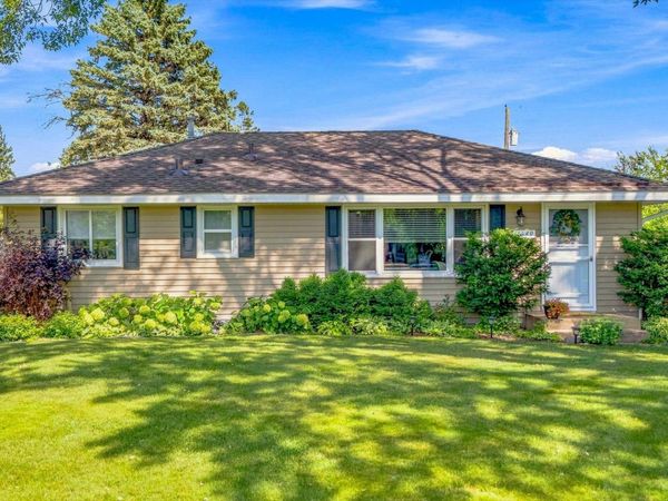 11649 Wren Street NW, Coon Rapids, MN 55433