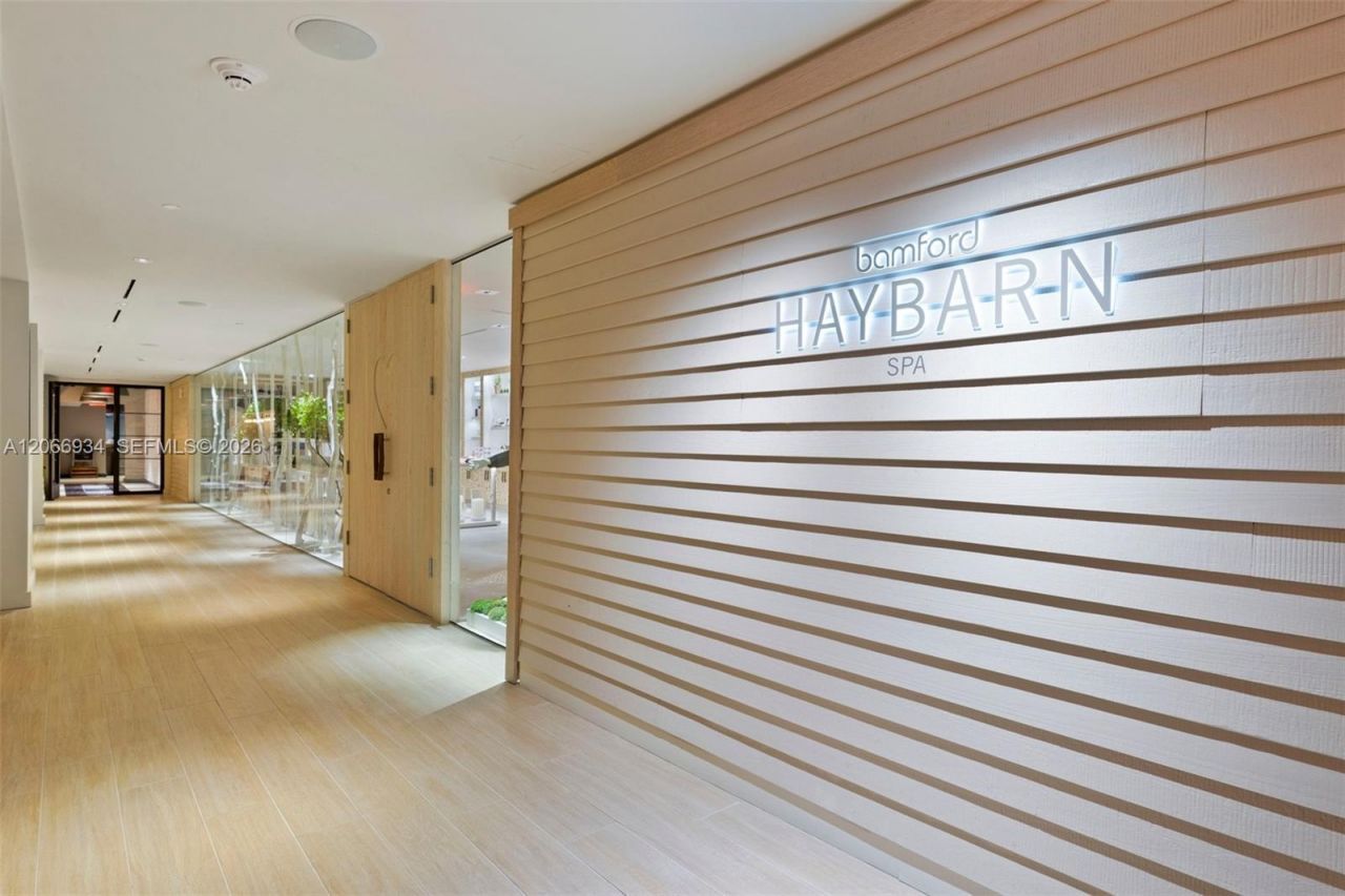 2301 Collins Ave, Unit 908, Miami Beach, FL 33139 Photo