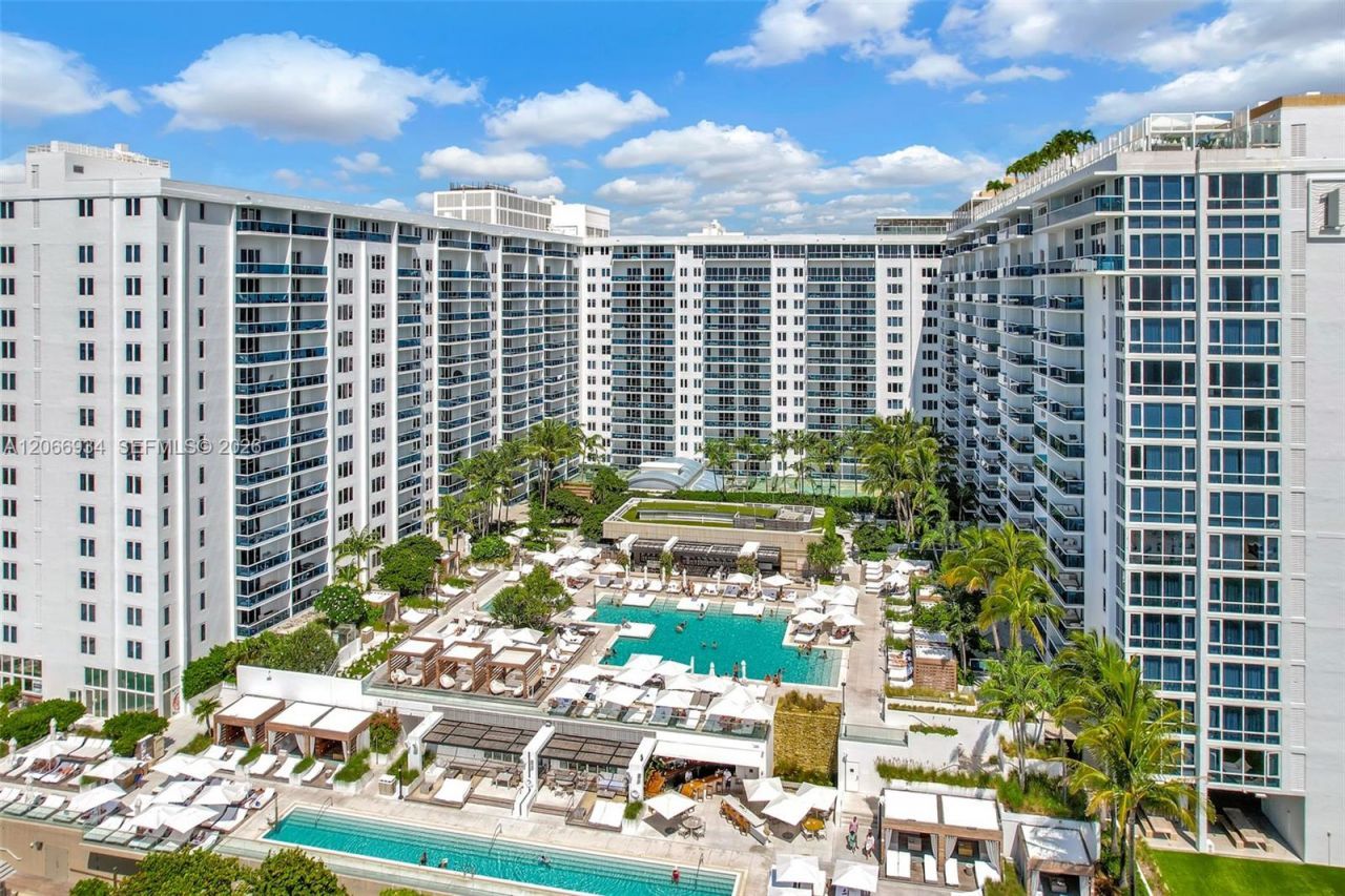 2301 Collins Ave, Unit 908, Miami Beach, FL 33139 Photo