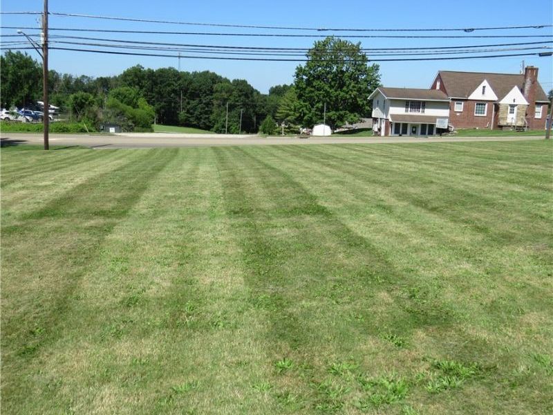 818 Canton Road NW, Carrollton, OH 44615 Photo 11