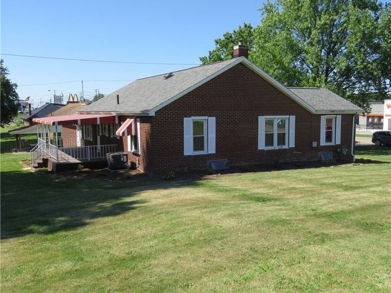 818 Canton Road NW, Carrollton, OH 44615 Photo 12