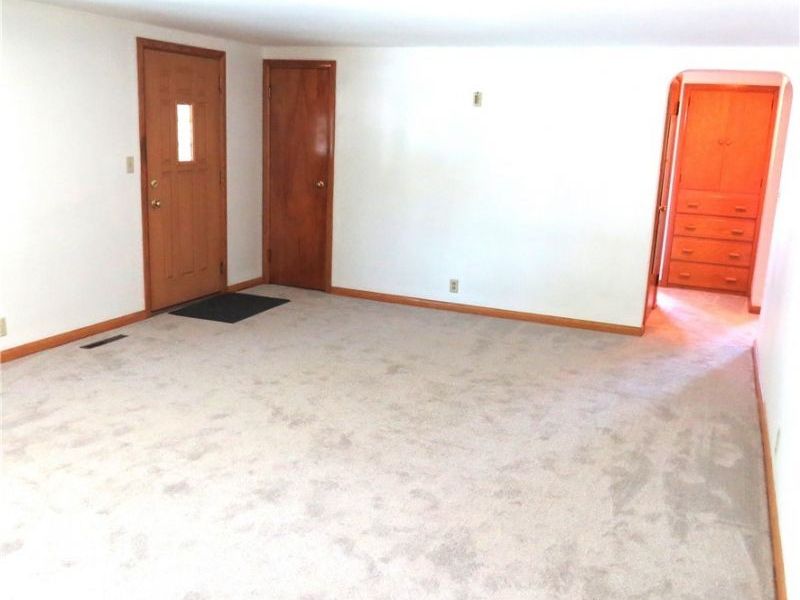 818 Canton Road NW, Carrollton, OH 44615 Photo 14