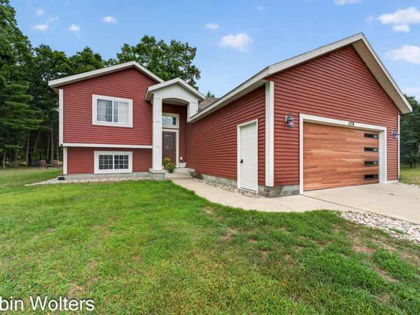1178 Copper Creek Drive, Muskegon, MI 49442
