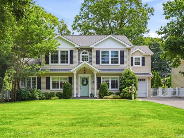 53 Beechwood Drive , Glen Head, NY 11545
