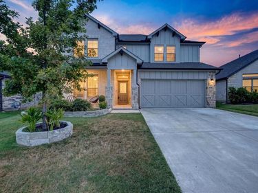 10541 Big Lagoon Drive, Fort Worth, TX 76179