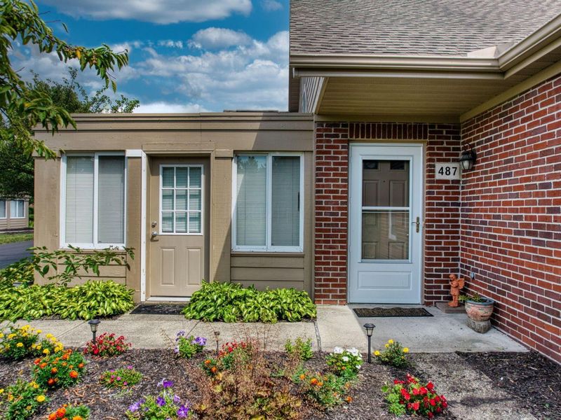 487 Saddlery Drive W, Unit 18, Columbus, OH 43230 Photo 5