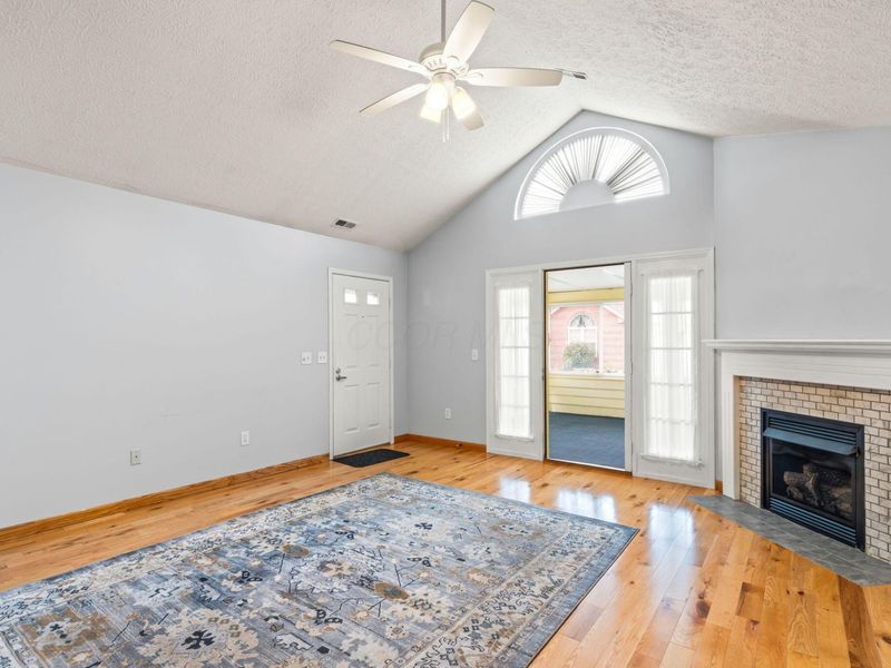 487 Saddlery Drive W, Unit 18, Columbus, OH 43230 Photo 9