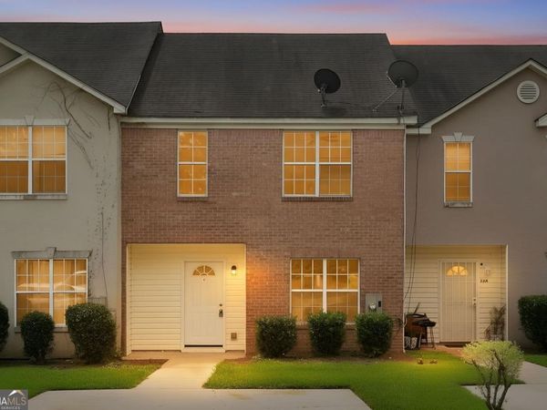366 N Beach Court, Riverdale, GA 30274