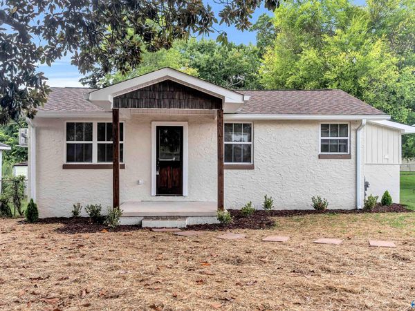 208 S Spurr Street, Florence, AL 35630