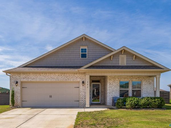 322 Jackson Point Circle, Huntsville, AL 35811