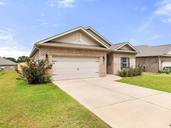 114 Branton Court, New Market, AL 35761
