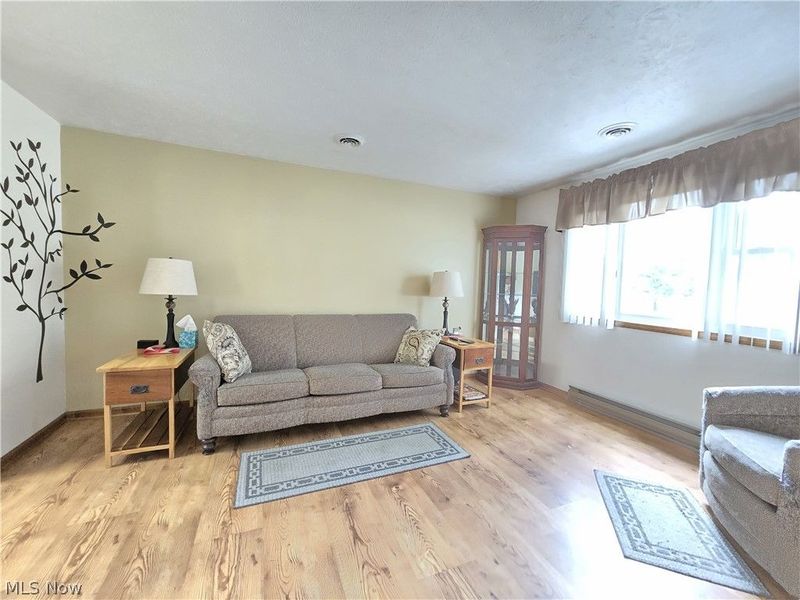 1 Jasmin , Rittman, OH 44270 Photo 4