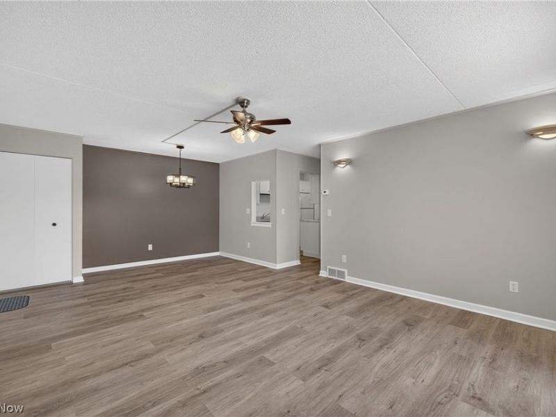 9956 Johnnycake Ridge Road, Unit N2, Painesville, OH 44077 Photo 11